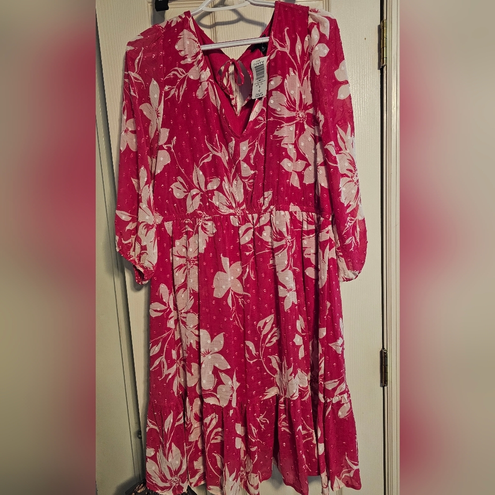 torrid Pink and White Floral Dress Clip Dot Design - Picture 3 of 3